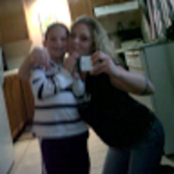 Meet your Posher, Alaina - Picture 1 of 1